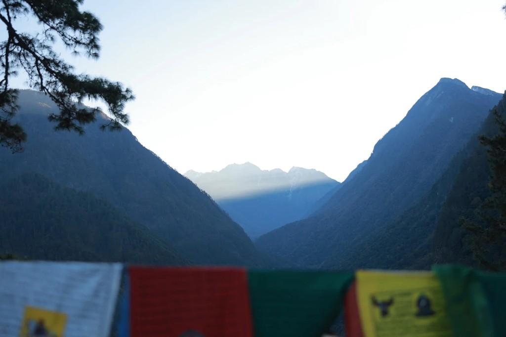 Sunrise Festival Dong photo 4